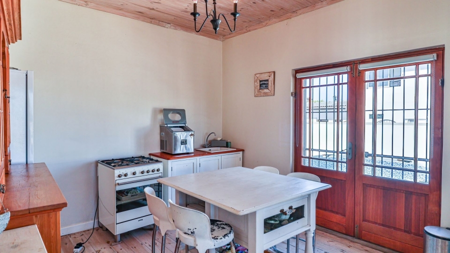 4 Bedroom Property for Sale in Kleinmond Western Cape